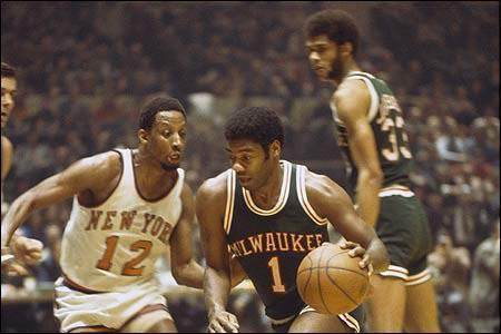 德天空：法兰克福与美因茨中场佐野海舟的传闻不属实