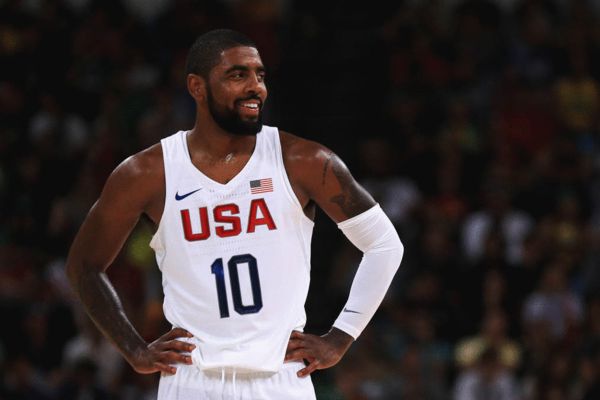 本轮欧冠最佳阵容：诺伊尔、福登、奥斯梅恩、梅里诺在列